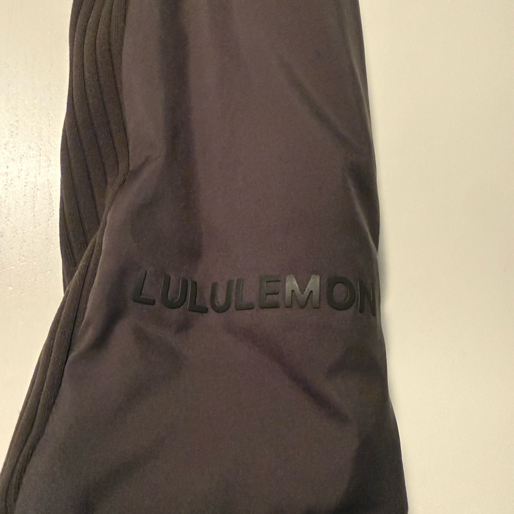 Lululemon Athletica Olive Puffer Jacket - Picture 6 of 7